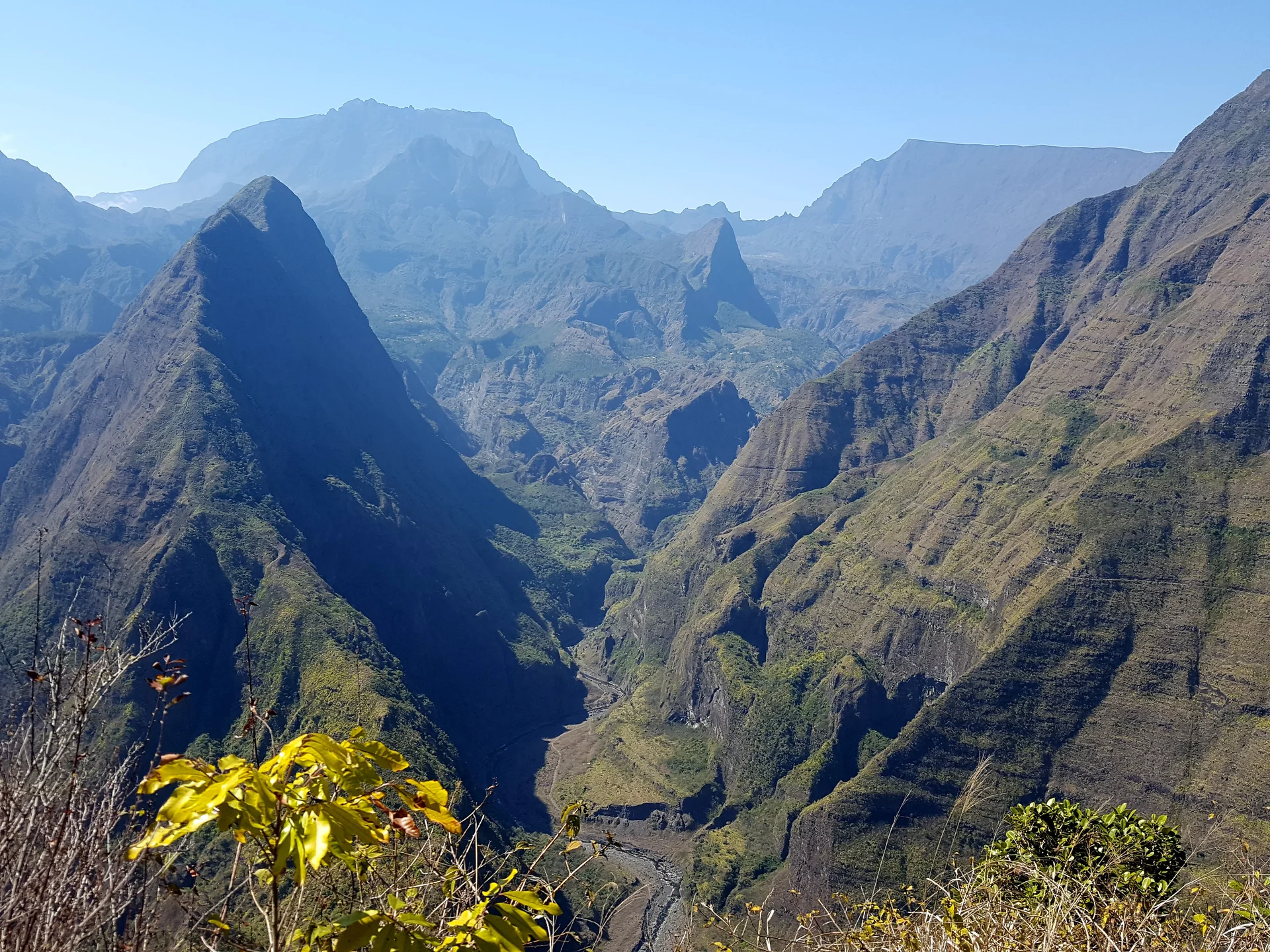 Montagnes volcaniques Montagnes volcaniques (Réunion)