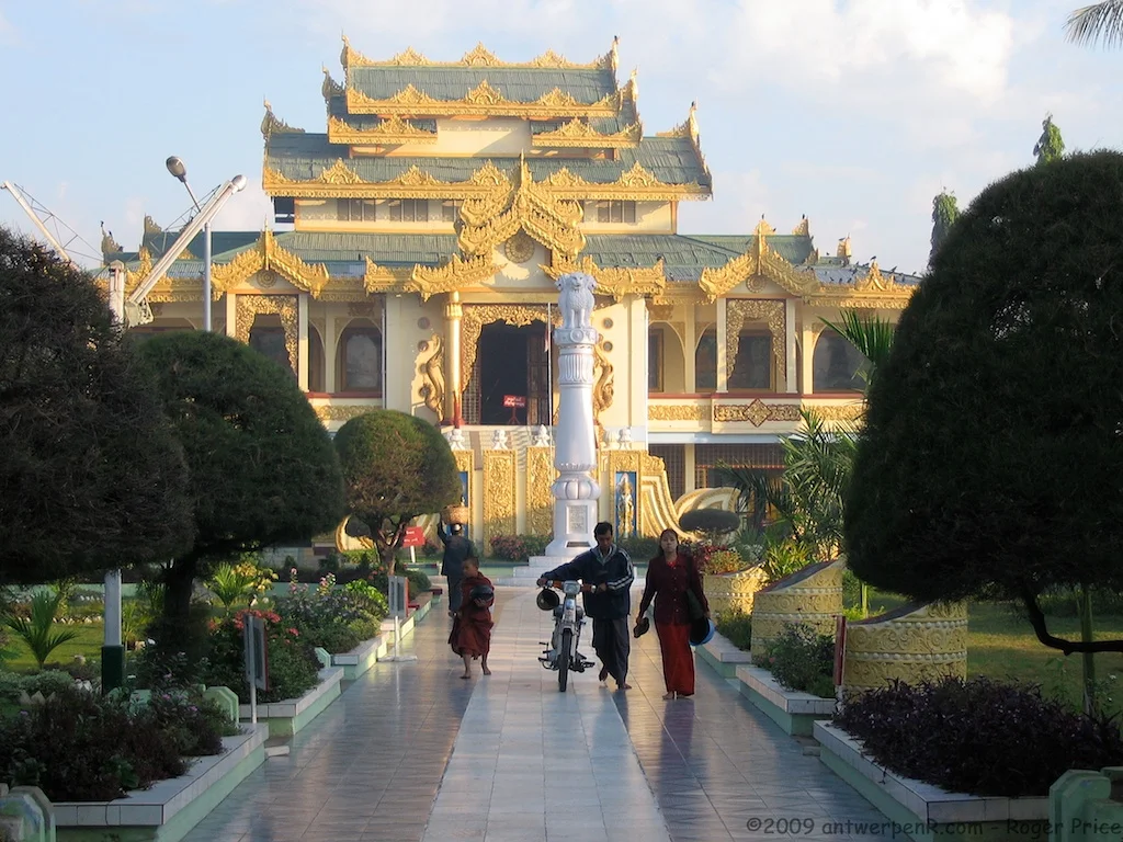 Maha Myat Muni