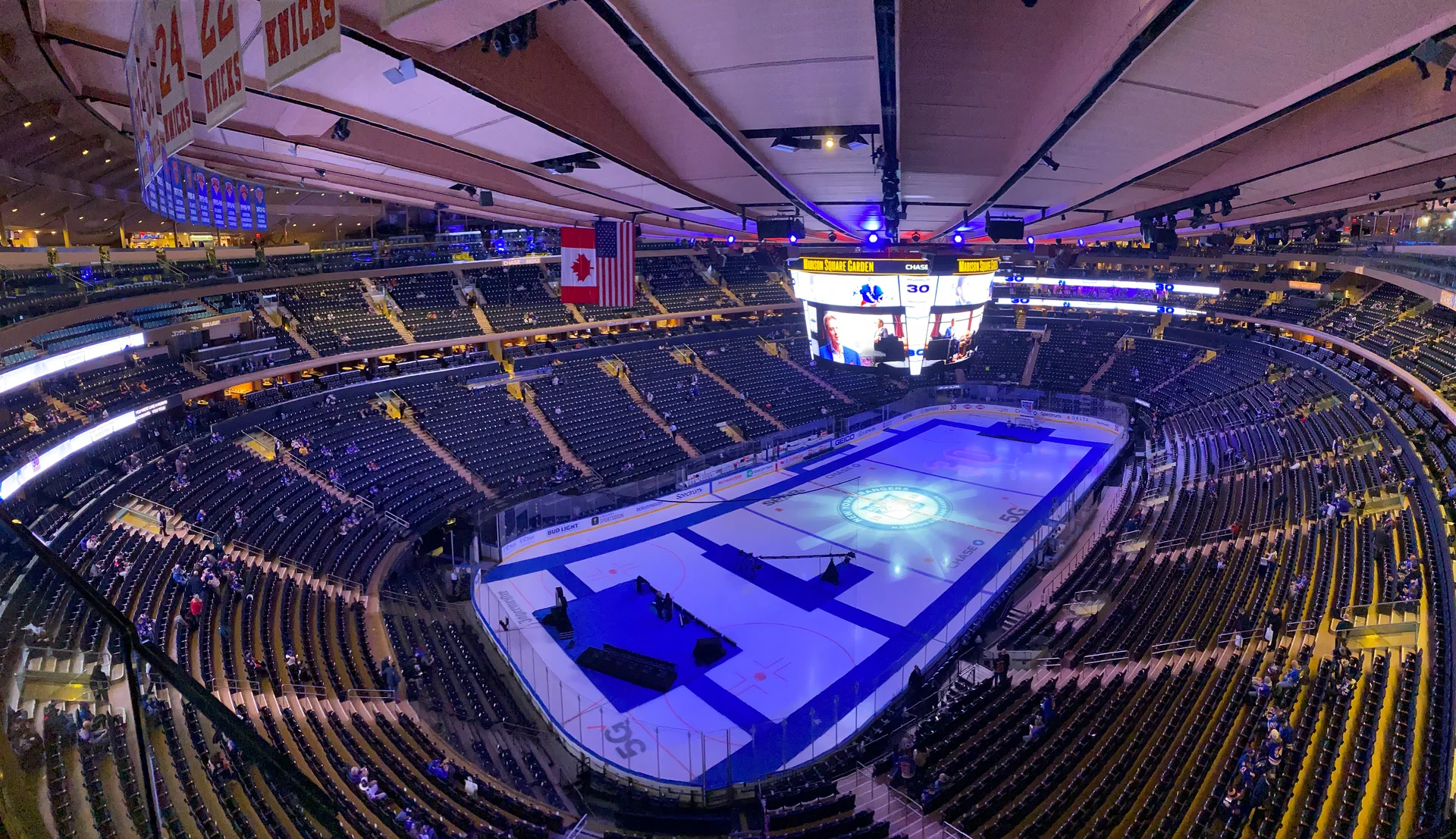 Madison Square Garden de New-York Madison Square Garden de New-York — Madison Square Garden (Etats-Unis)