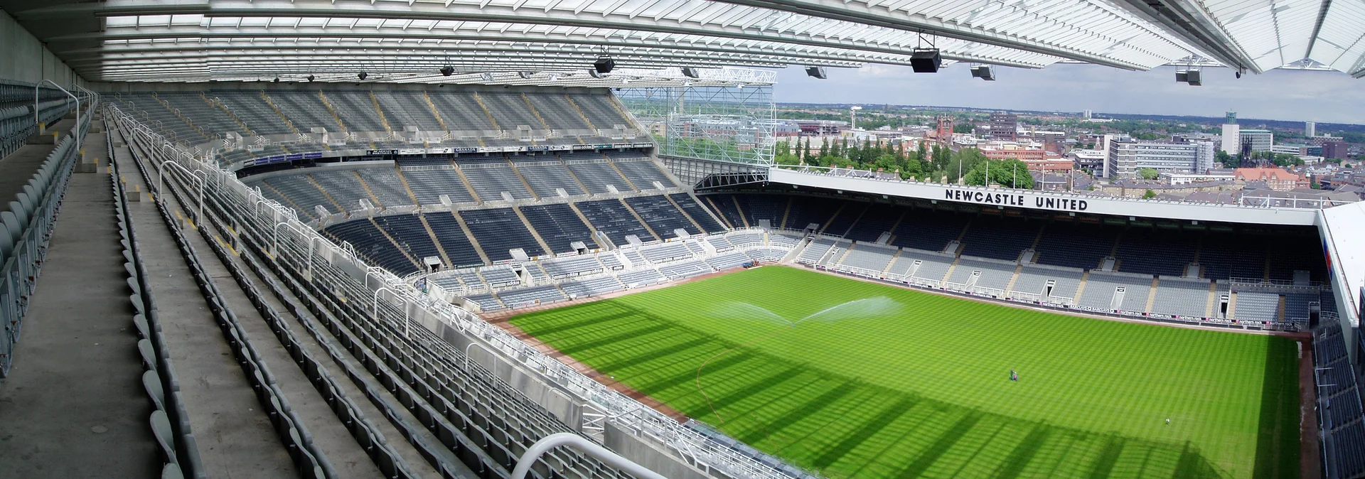 St James Park — St. James' Park (Royaume-Uni)