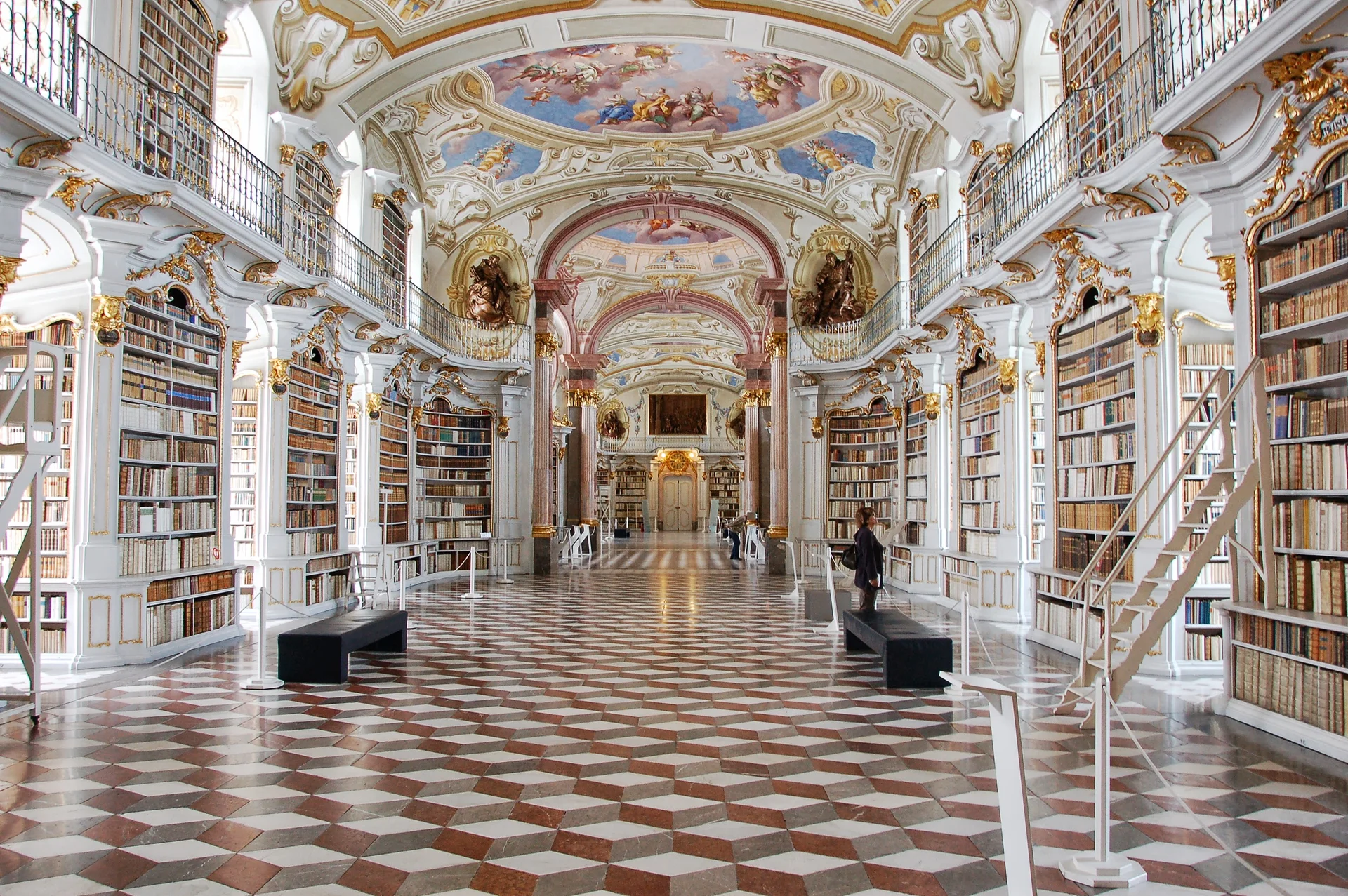 Bibliothèque de l'Abbaye d'Admont Bibliothèque de l'Abbaye d'Admont — Bibliothèque de l'Abbaye d'Admont (Autriche)