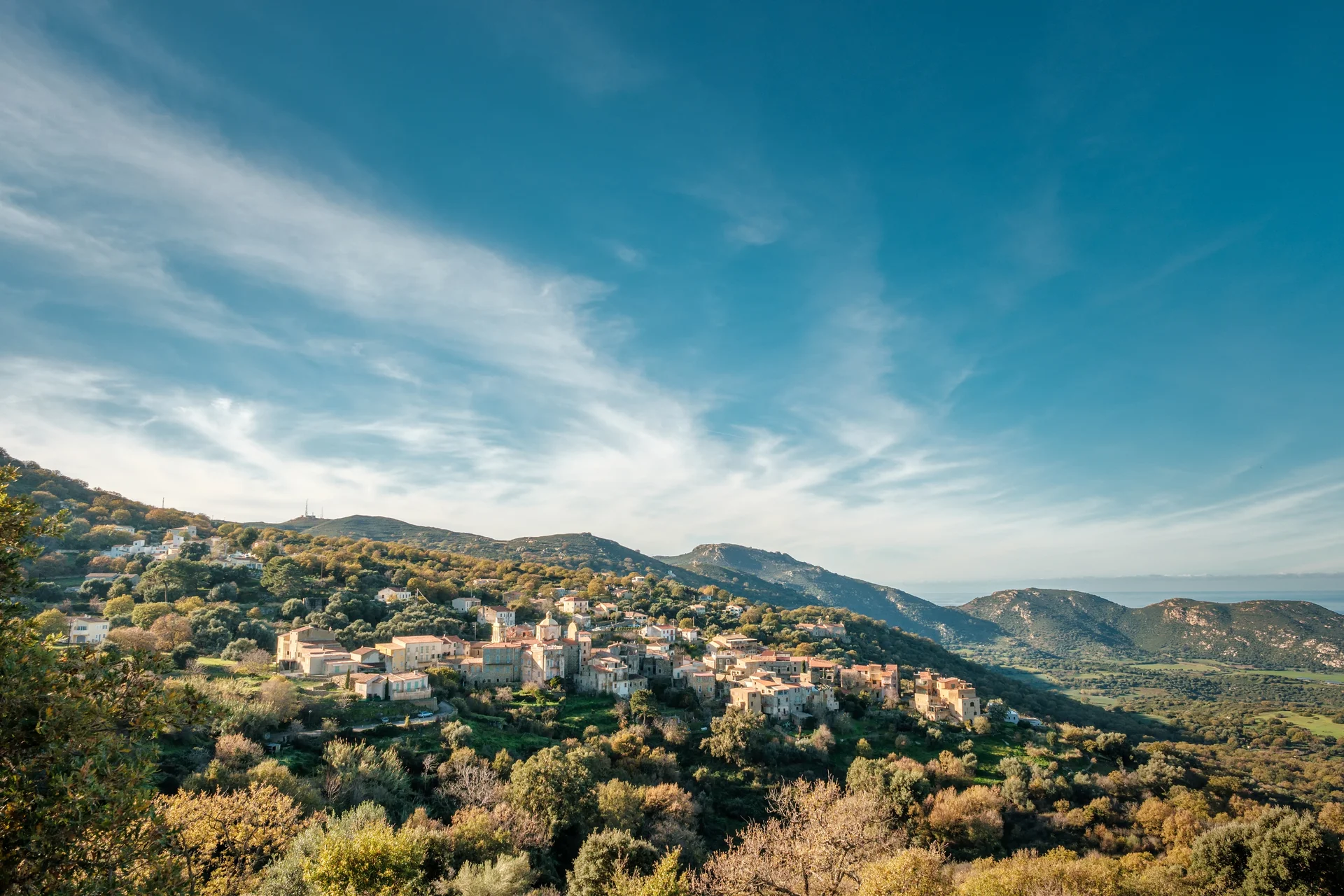 Village de Cateri en Corse Village de Cateri en Corse — Cateri (France)