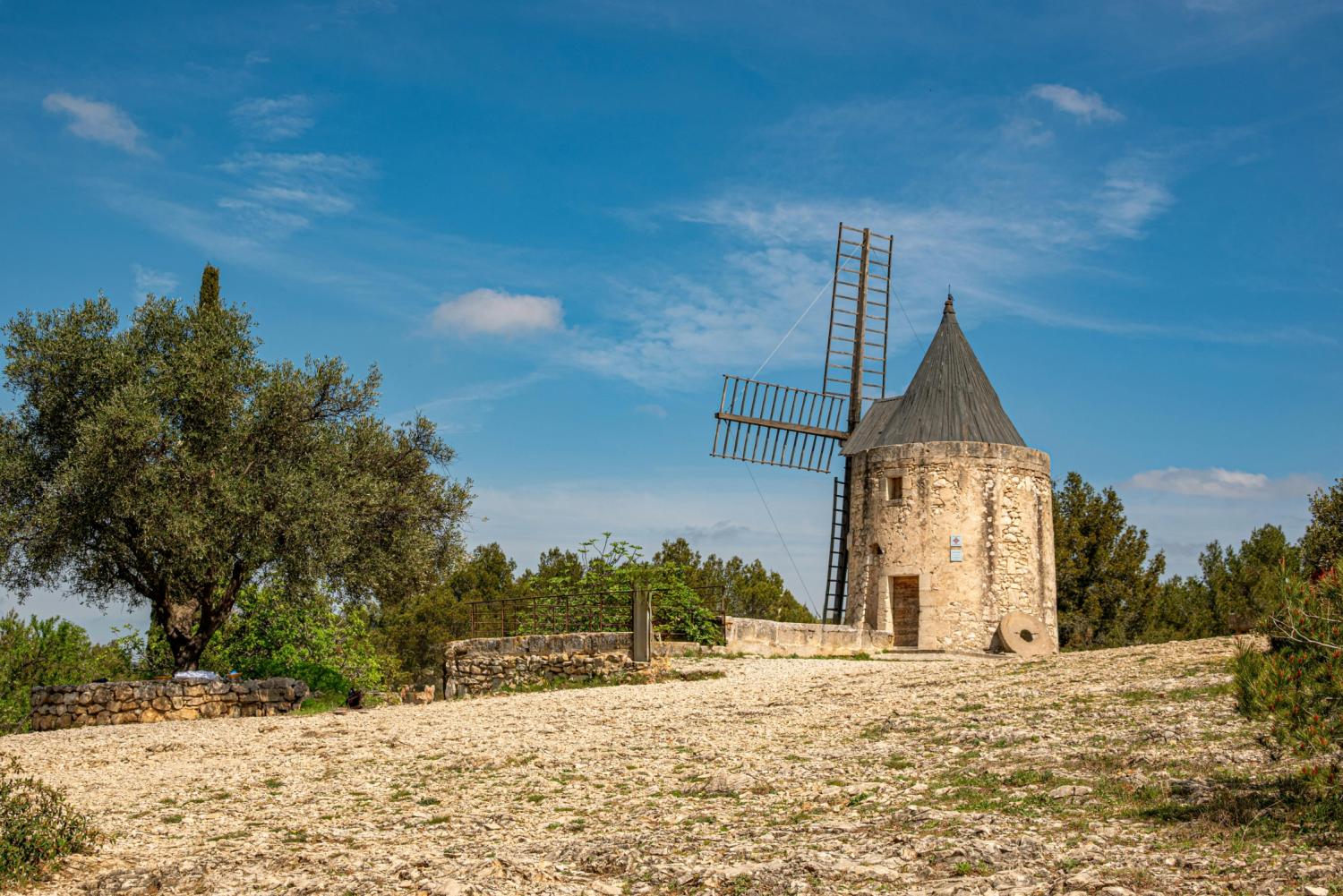 Fontvieille et son Moulin