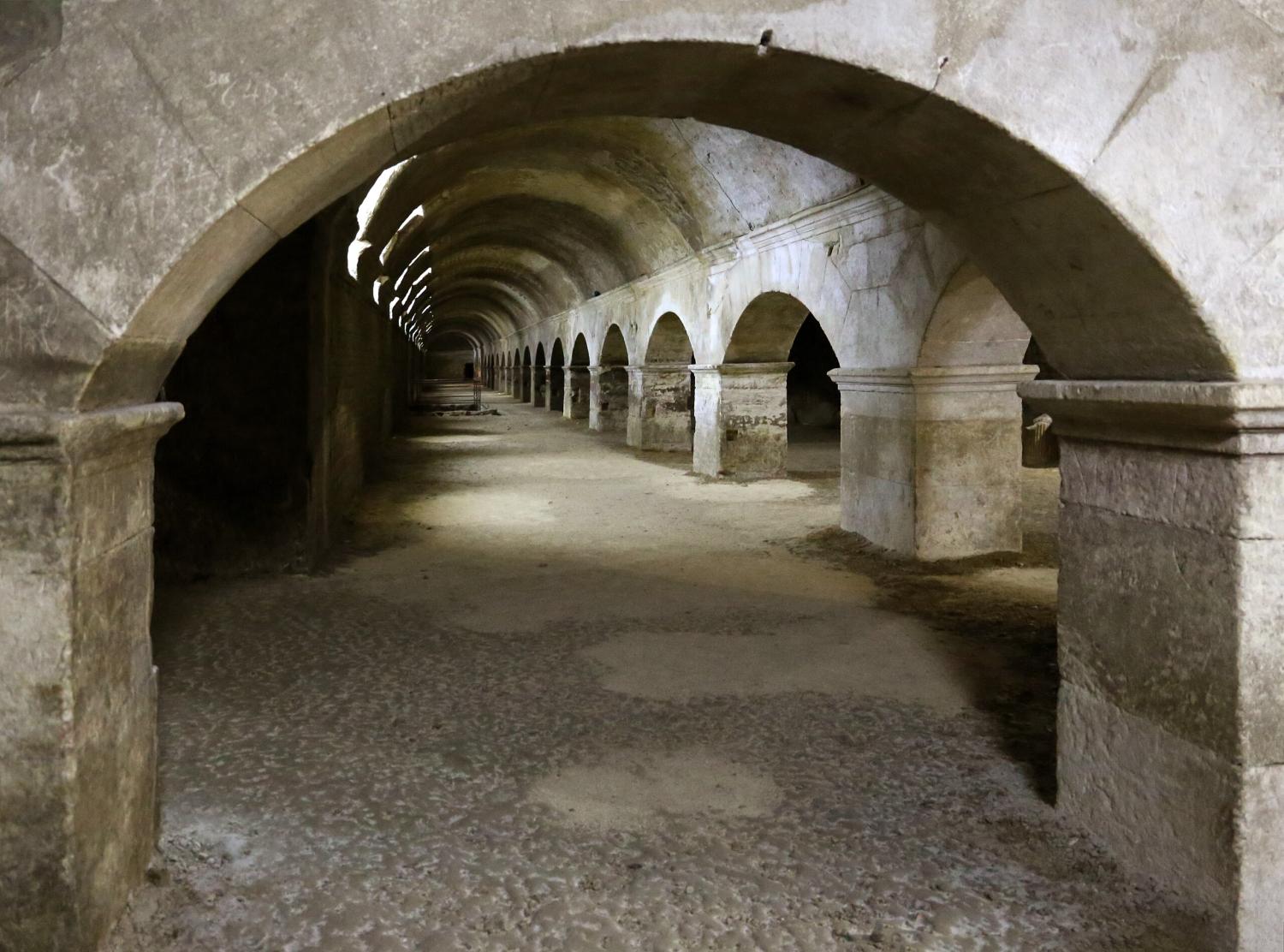 Cryptoportiques d'Arles