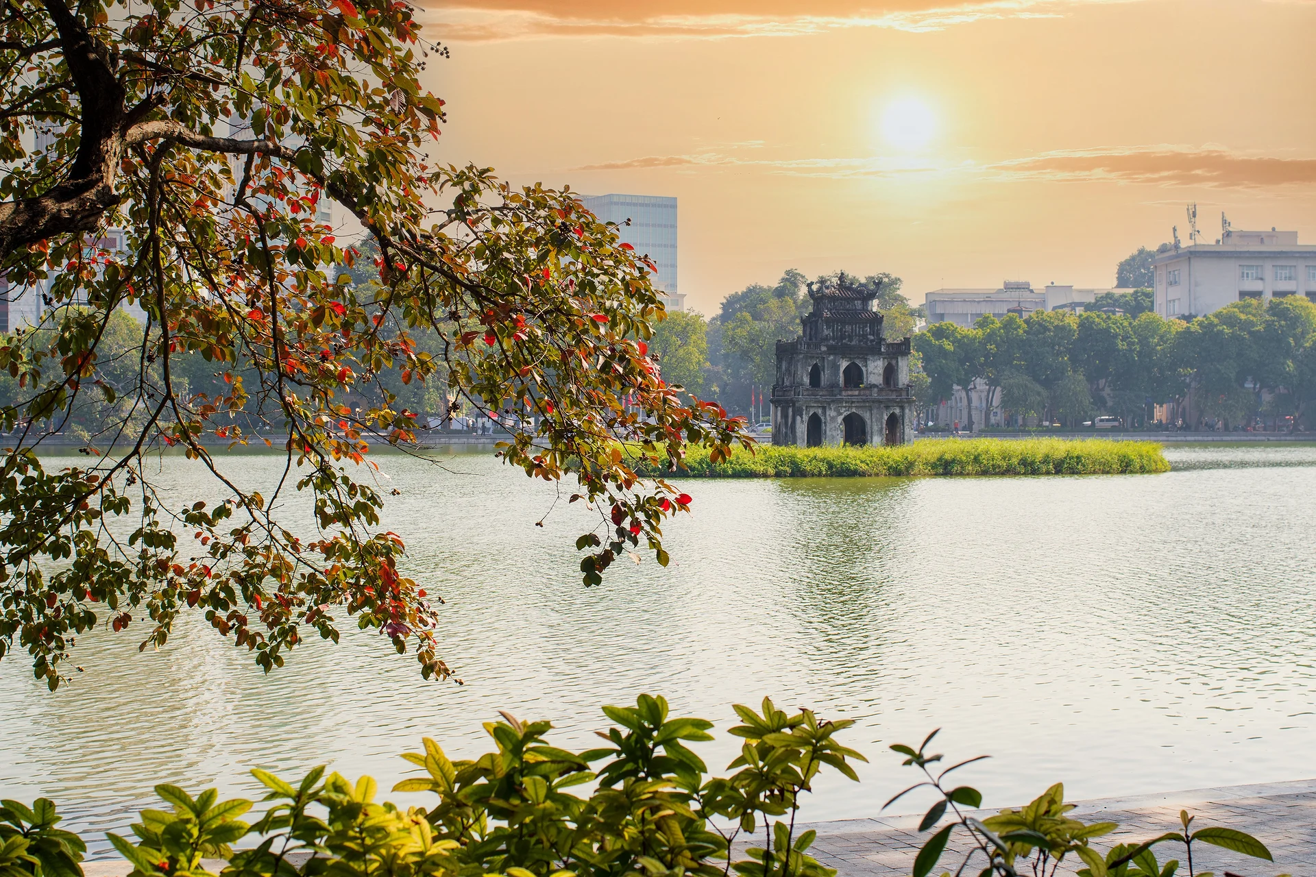 Lac Hoan Kiem à Hanoï Lac Hoan Kiem à Hanoï — Lac Hoan Kiem (Viêt Nam)