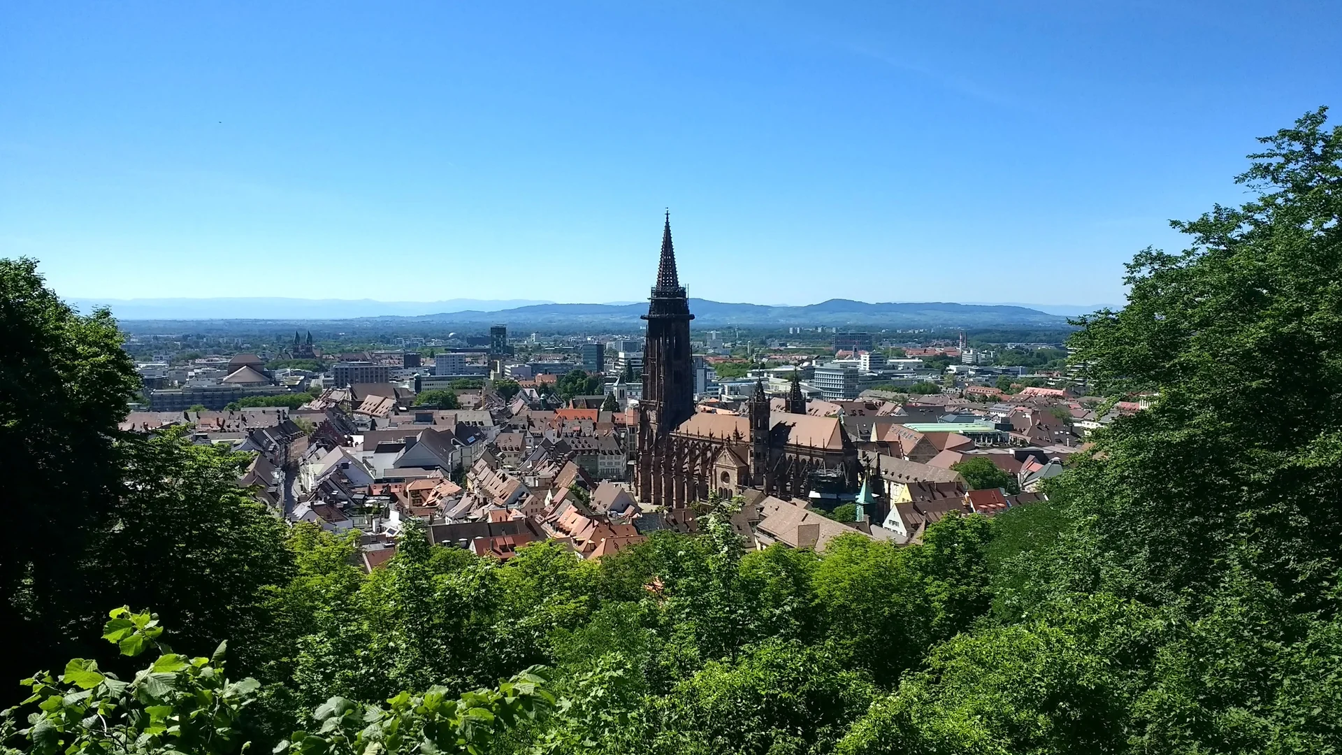 Fribourg en Brisgau Fribourg en Brisgau — Fribourg-en-Brisgau (Allemagne)