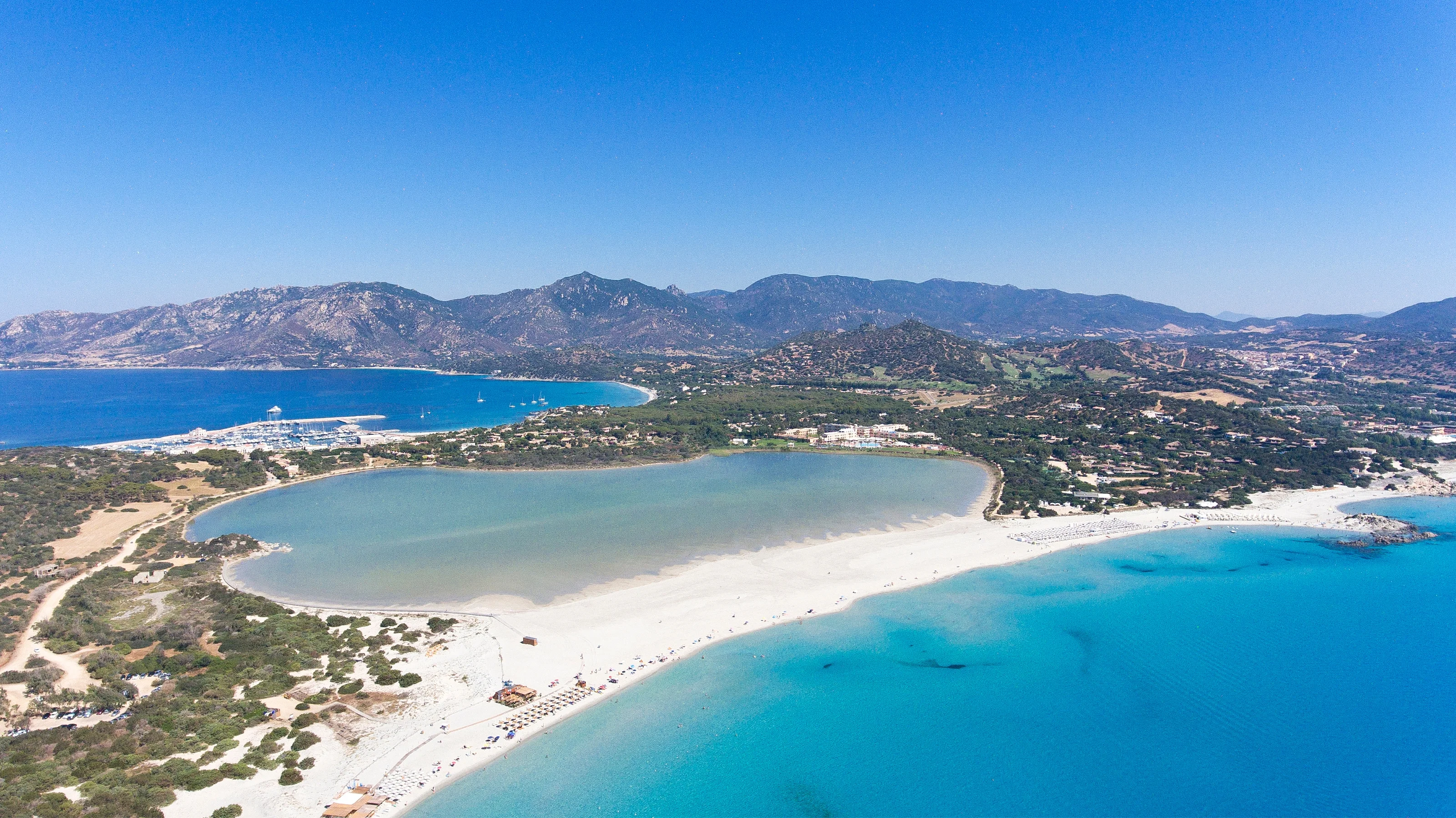 Plage Porto Giunco à Villasimius