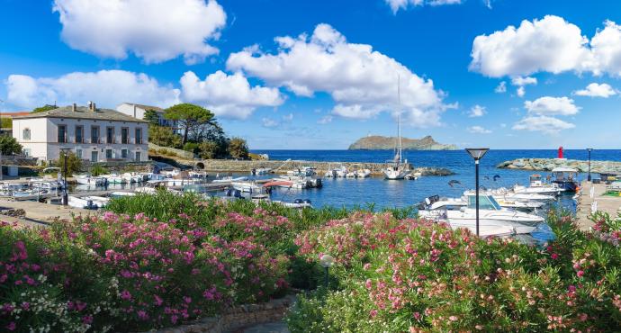 Port pittoresque de Barcaggio