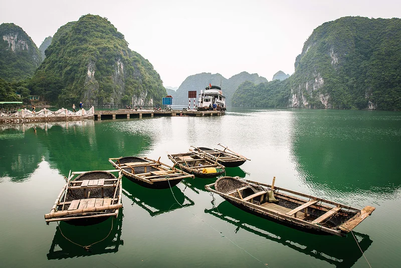 Port pour acceder au village de Viet Hai (Viêt Nam)