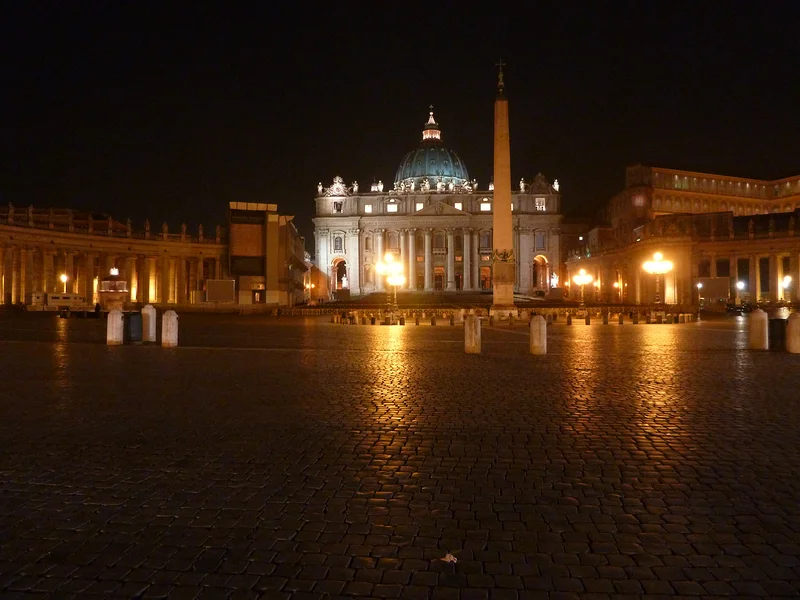 Vatican de nuit à Rome en Italie — Basilique Saint-Pierre (Italie)