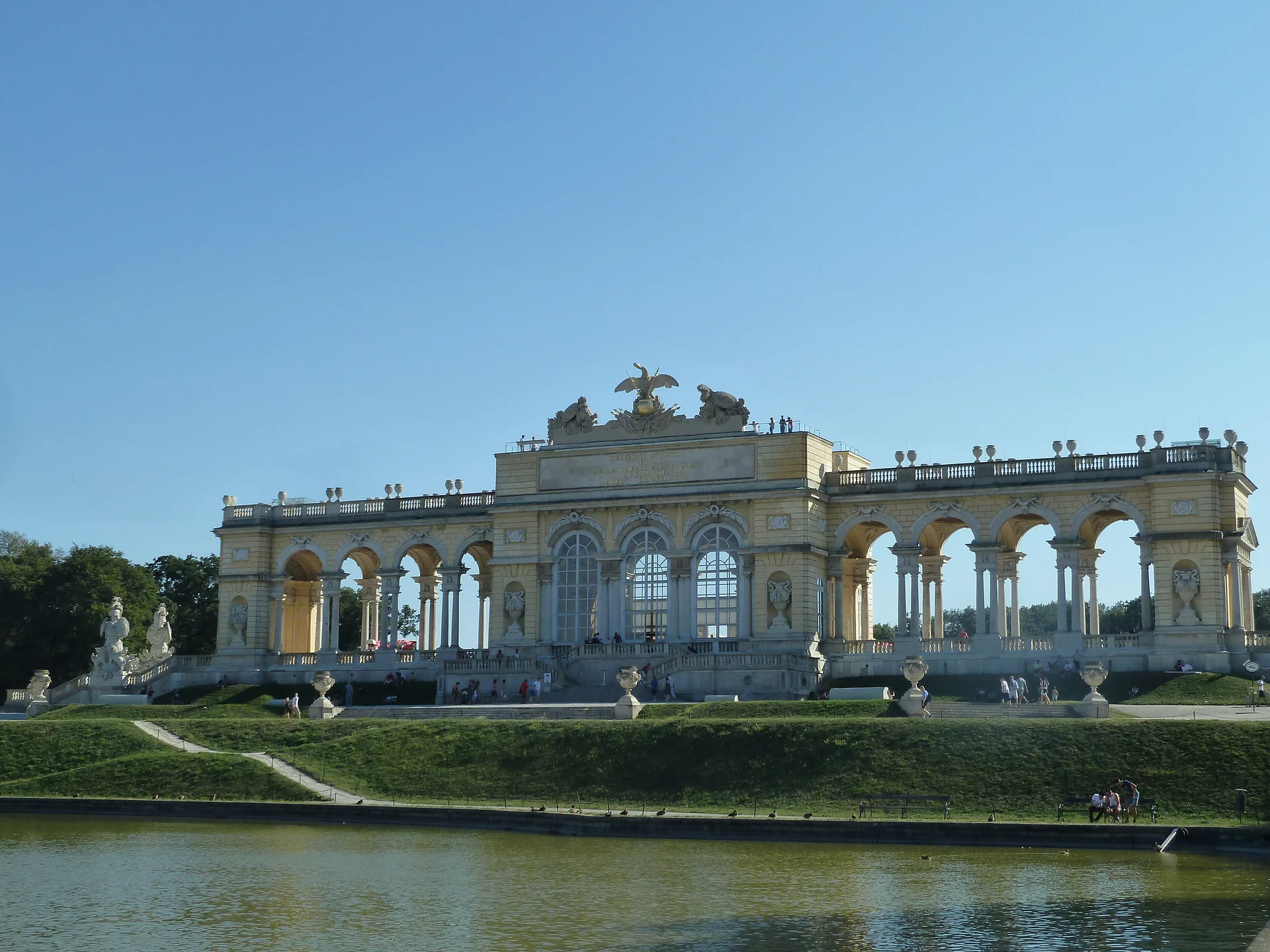 Château de Schönbrunn à Vienne Château de Schönbrunn à Vienne — Palais de Schönbrunn (Autriche)