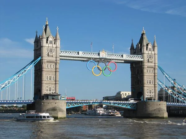 Tower Bridge — Tower Bridge (Royaume-Uni)