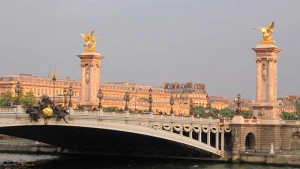 Pont Alexandre III — Paris (France)