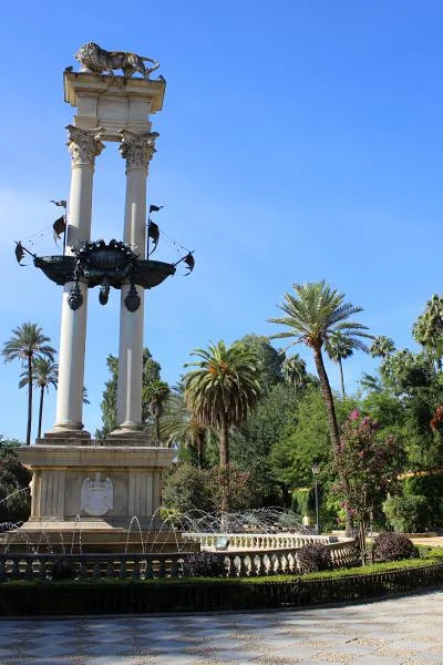 15 — Séville (Espagne)