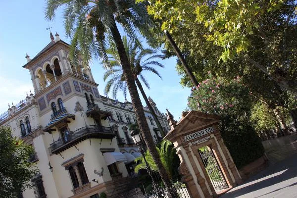 33 — Séville (Espagne)
