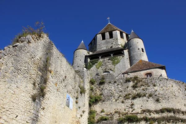 Tour César