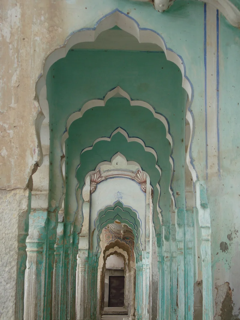 Perspective des arches a Shekhawati — Mandawa (Inde)