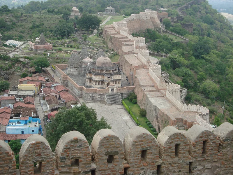 Grande muraille du fort de Kumbhalgarh