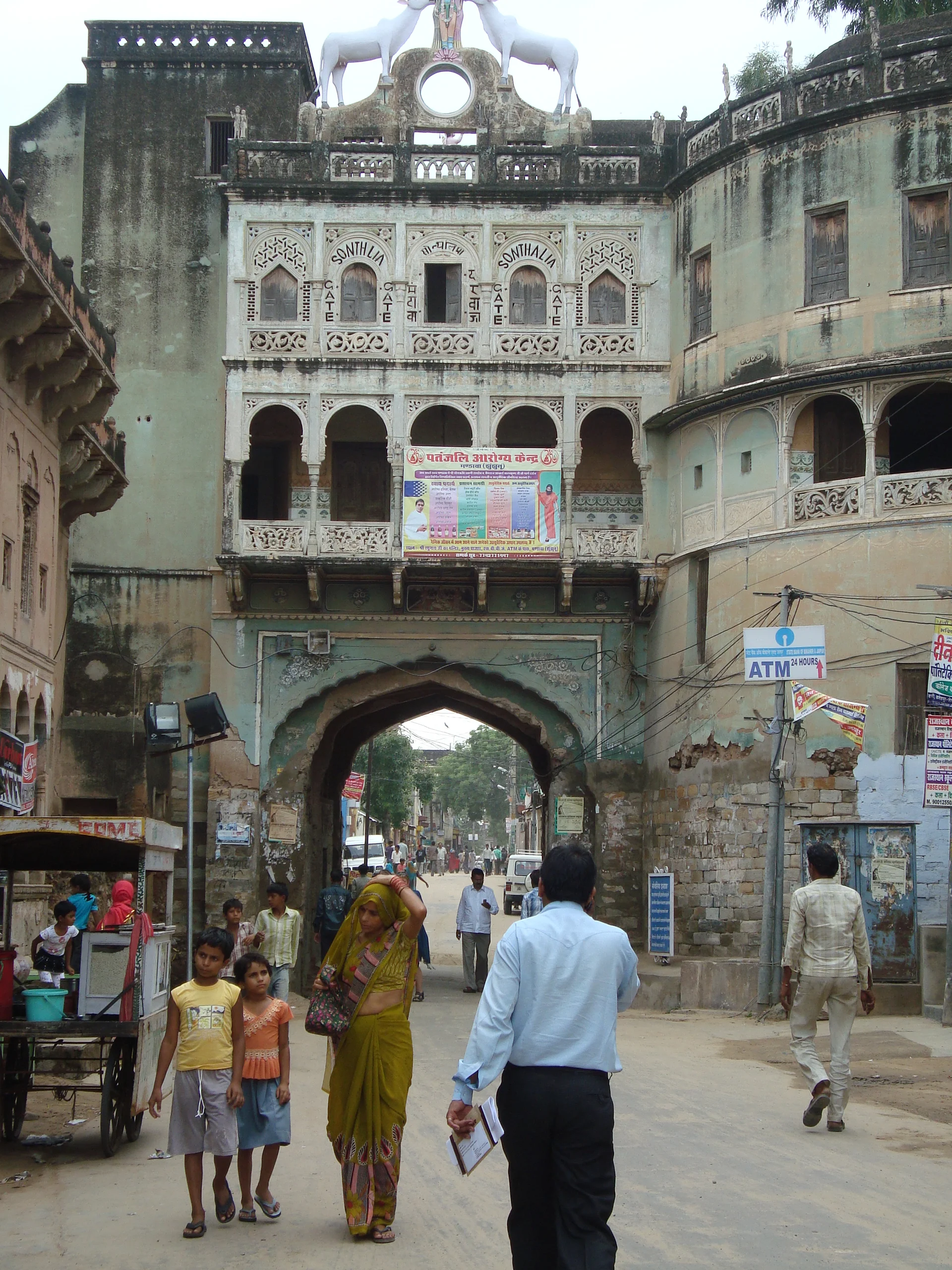 Rue principale du village de Mandawa — Place Mandawa (Inde)