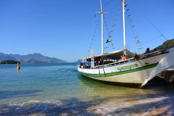 Bateau à voiles — Rio de Janeiro (Brésil)