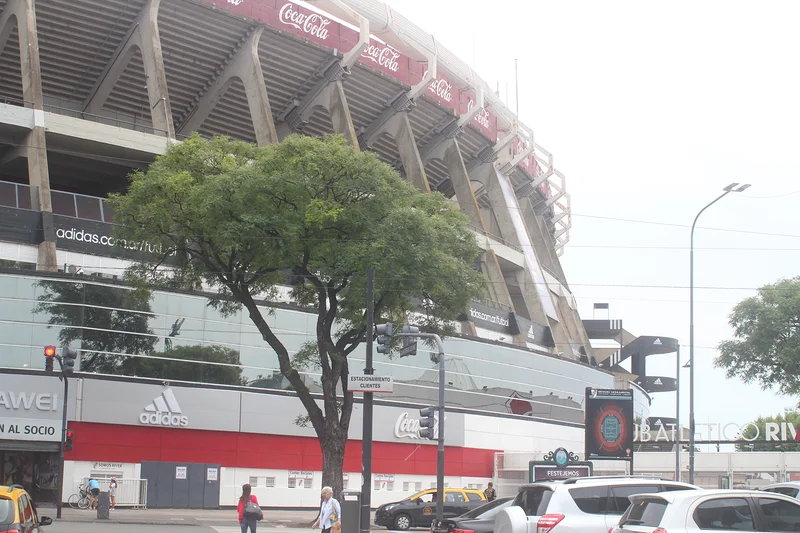 #18 Stade Monumental
