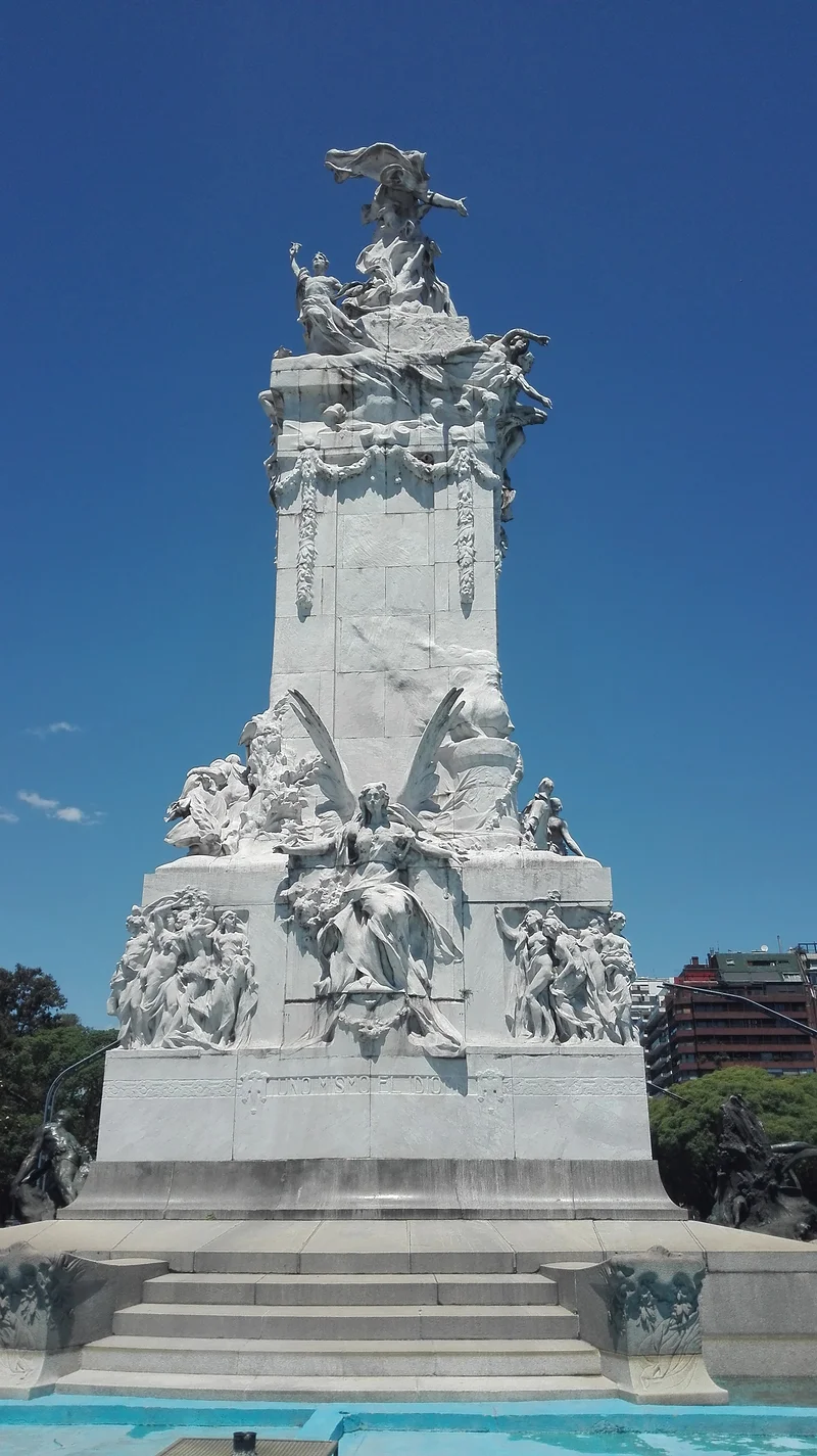 Monumento a La Carta Magna y las Cuatro Regiones Argentinas — Buenos Aires (Argentine)