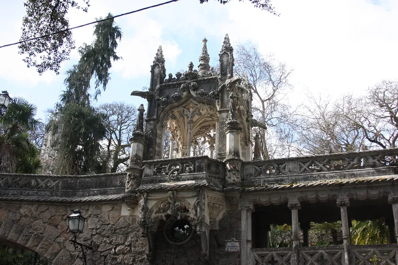 O caminho do bem — Palais de la Regaleira (Portugal)
