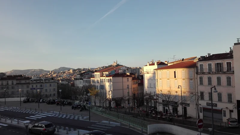 Mañana — Basilique Notre-Dame de la Garde (France)