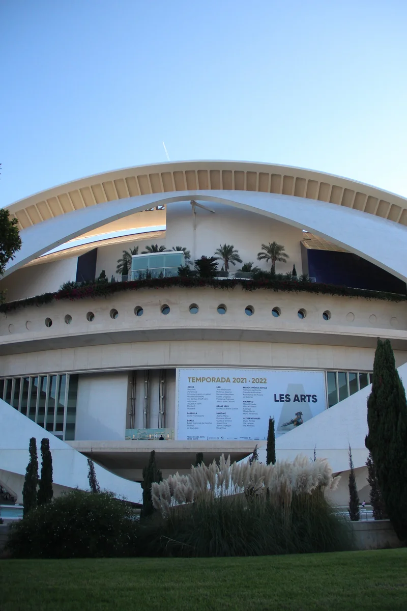 Por Sofia — Palais des Arts Reina Sofía (Espagne)