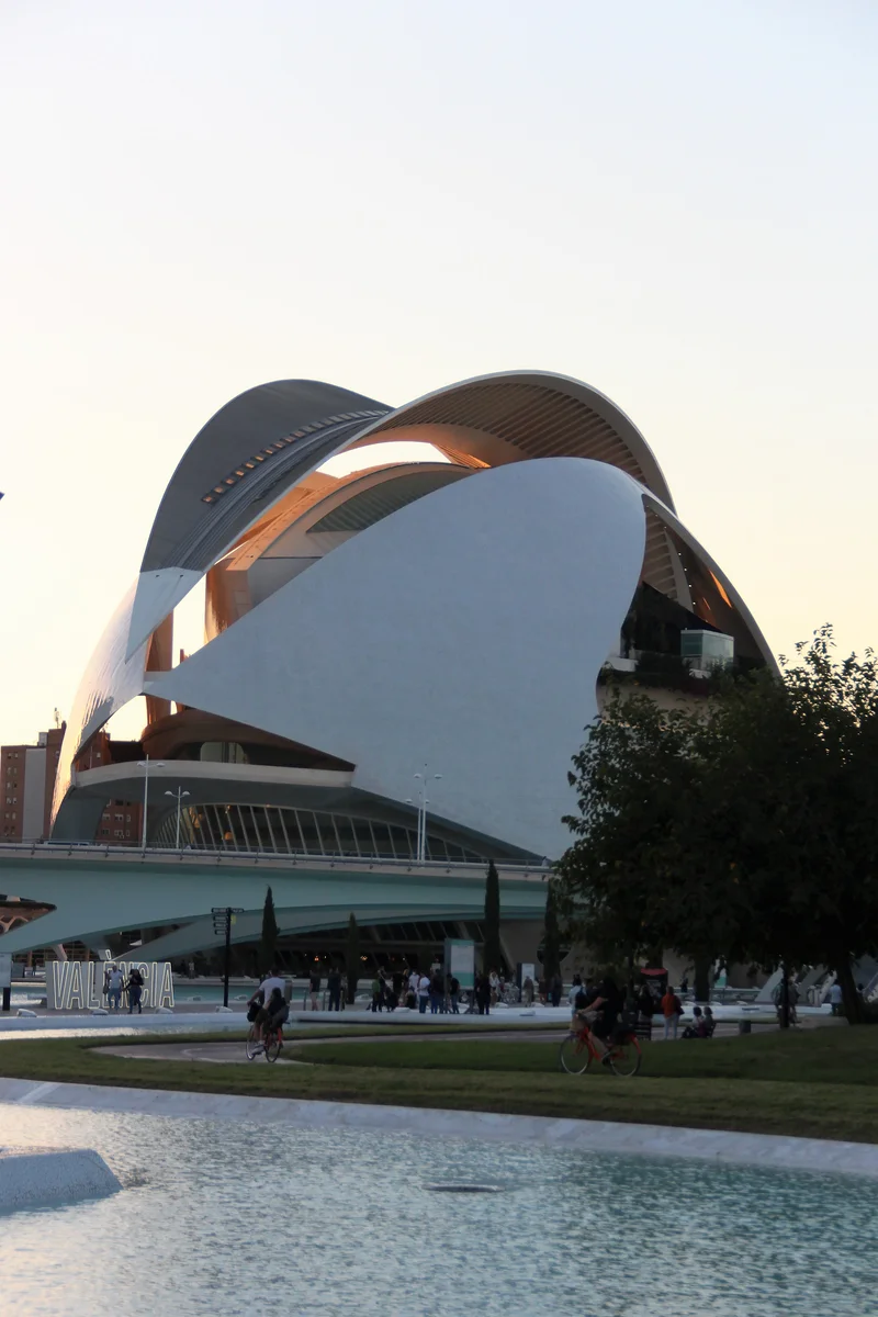 Por Sofia — Palais des Arts Reina Sofía (Espagne)
