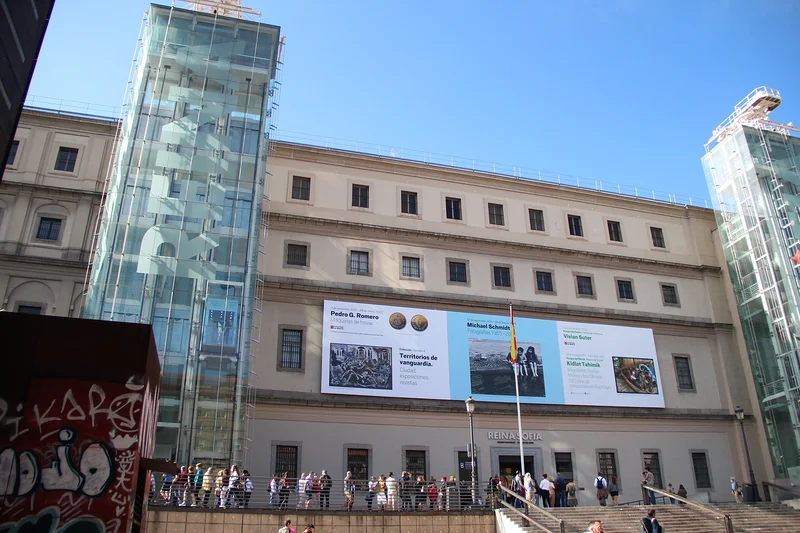 Museo Reina Sofia — Musée Reina Sofia (Espagne)