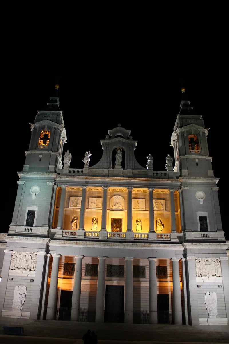 Catedral de la Almudena — Cathédrale de l'Almudena (Espagne)