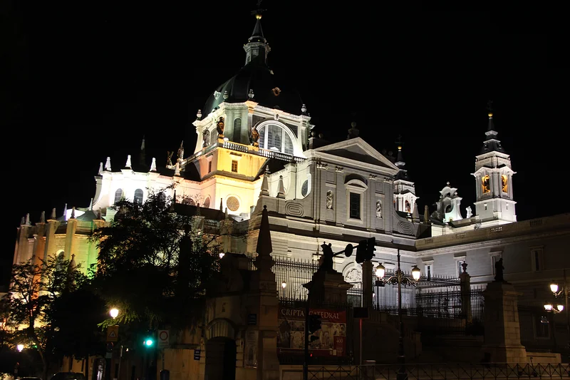 Catedral de la Almudena — Cathédrale de l'Almudena (Espagne)