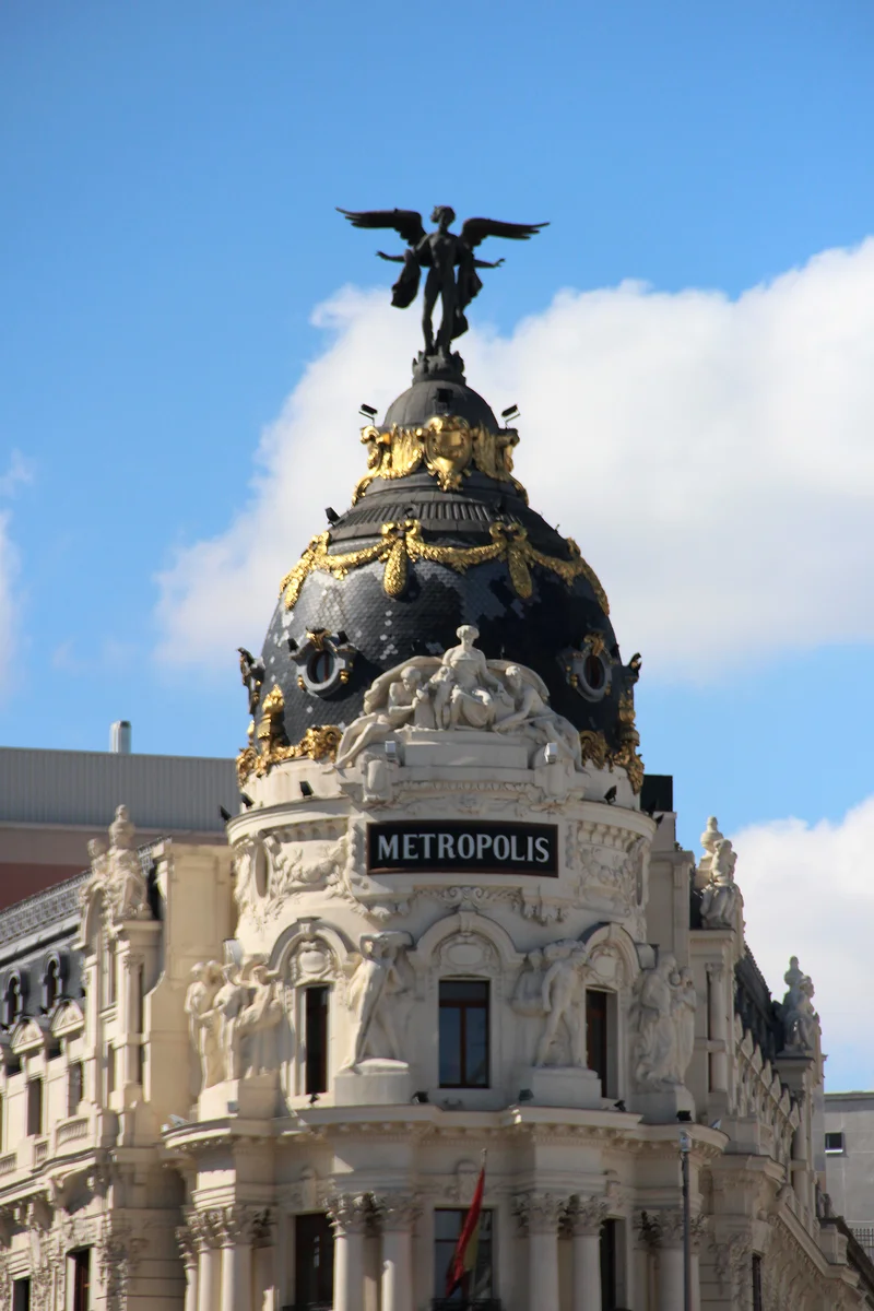 Edificio Metropolis — Madrid (Espagne)
