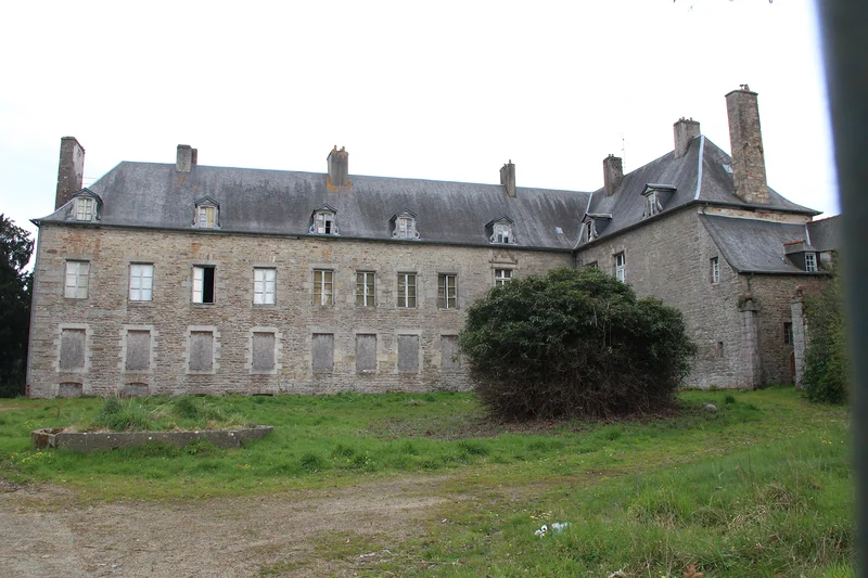 Château des Salles — Château des Salles et Son Parc (France)