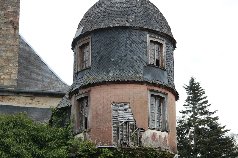 Château des Salles — Château des Salles et Son Parc (France)