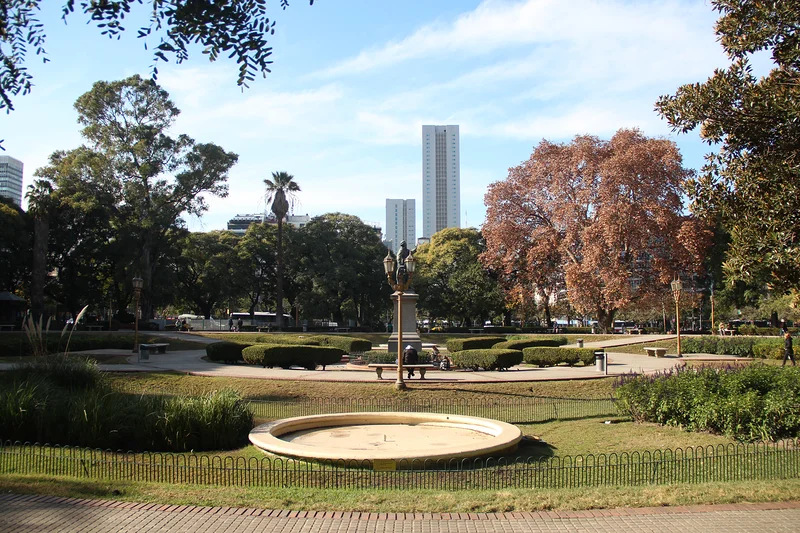 Plaza Libertad — Place de la liberté (Argentine)