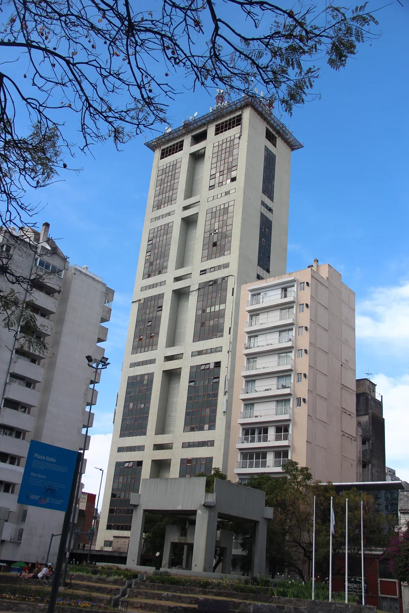 Torre Angela — Torre Angela (Argentine)