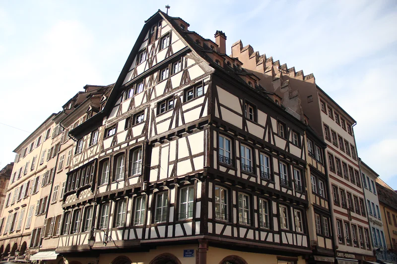 Bel édifice — Strasbourg (France)