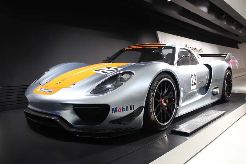 Porsche Museum — Musée Porsche (Allemagne)