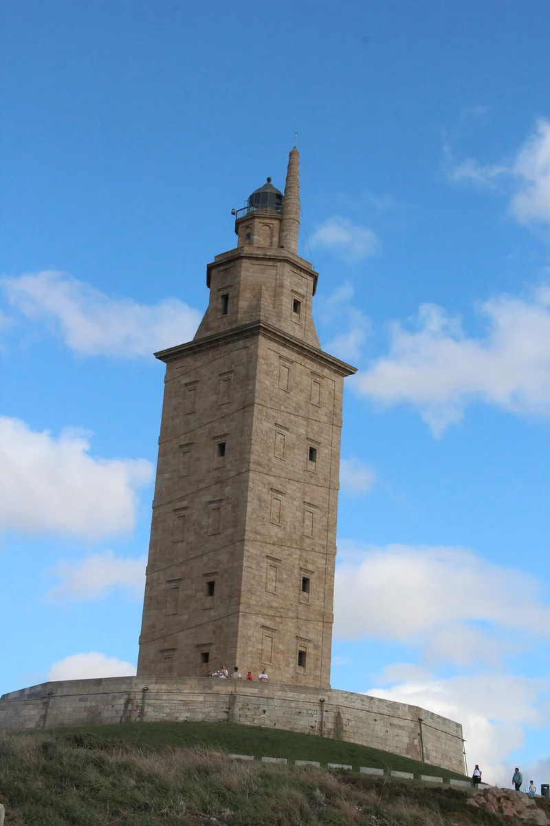 20 siècles déjà — Tour d'Hercule (Espagne)