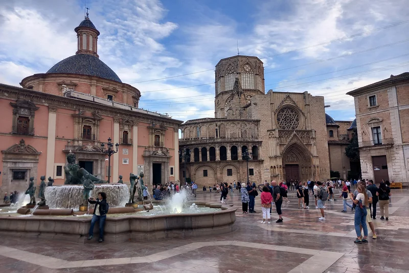 Enfin arrivé — Basilique de la Vierge des désemparés (Espagne)