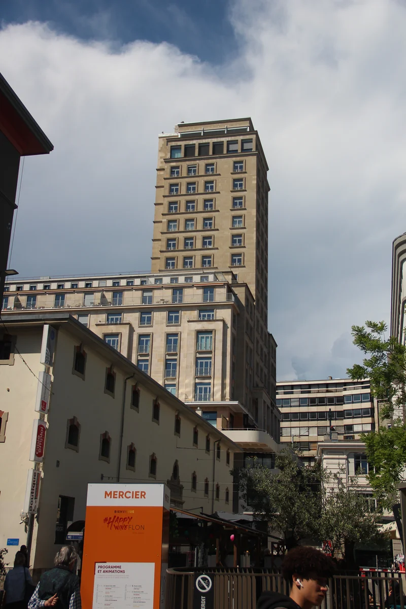 Tour de Bel-Air — Lausanne (Suisse)