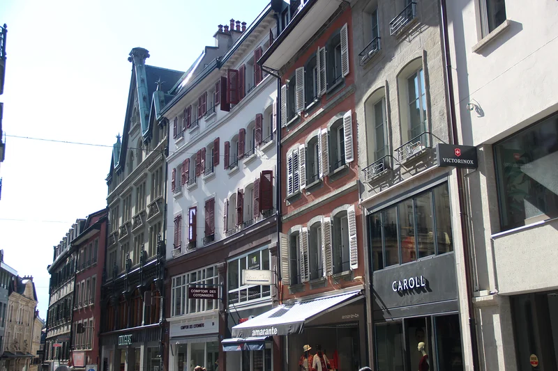 Rue passante de Lausanne — Lausanne (Suisse)