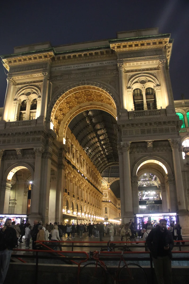 Galleria Emanuele II — Galleria Vittorio Emanuele II (Italie)