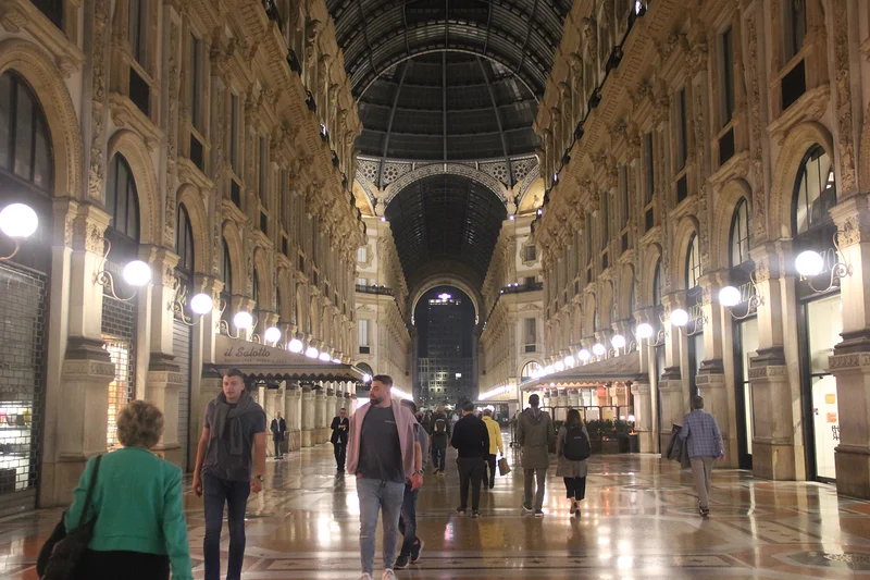 Galleria Emanuele II — Galleria Vittorio Emanuele II (Italie)