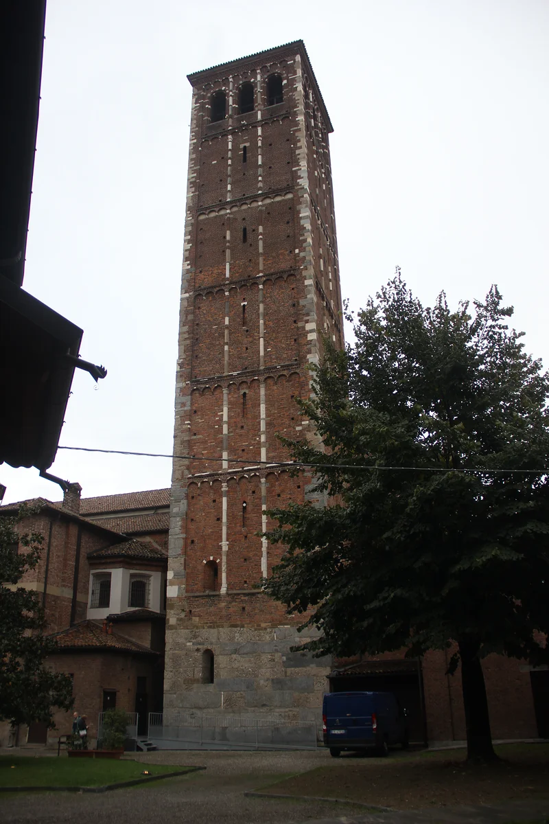 Basilica di Sant' Ambrogio — Basilica di Sant'Ambrogio (Italie)