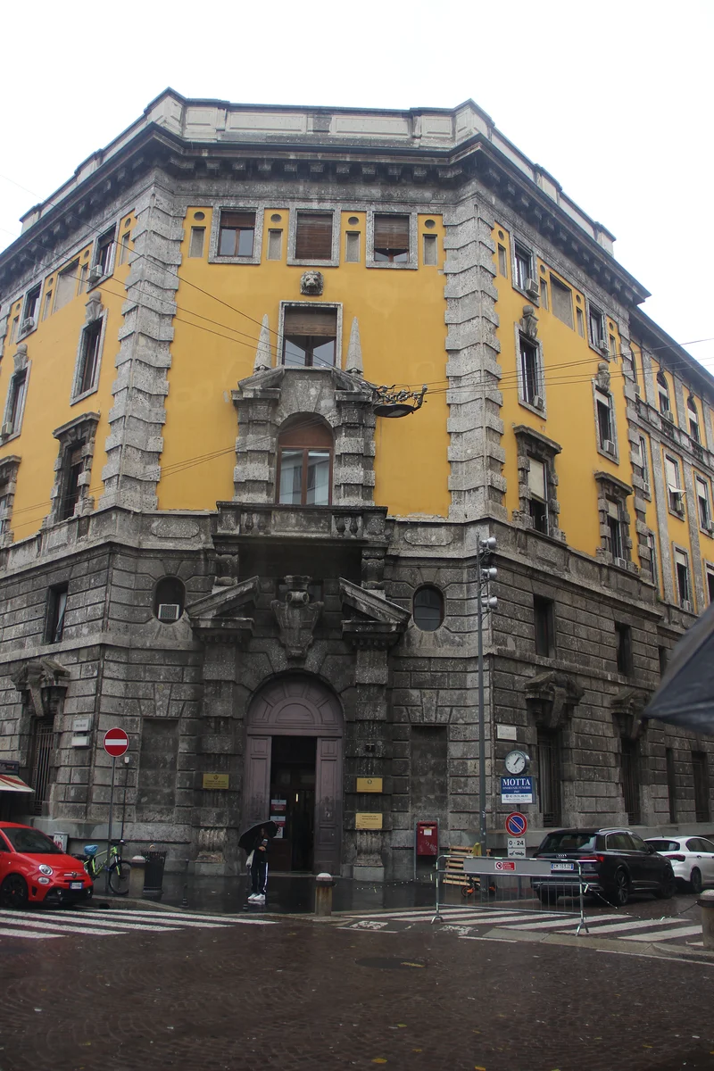 Uffici Comunali — Milan (Italie)