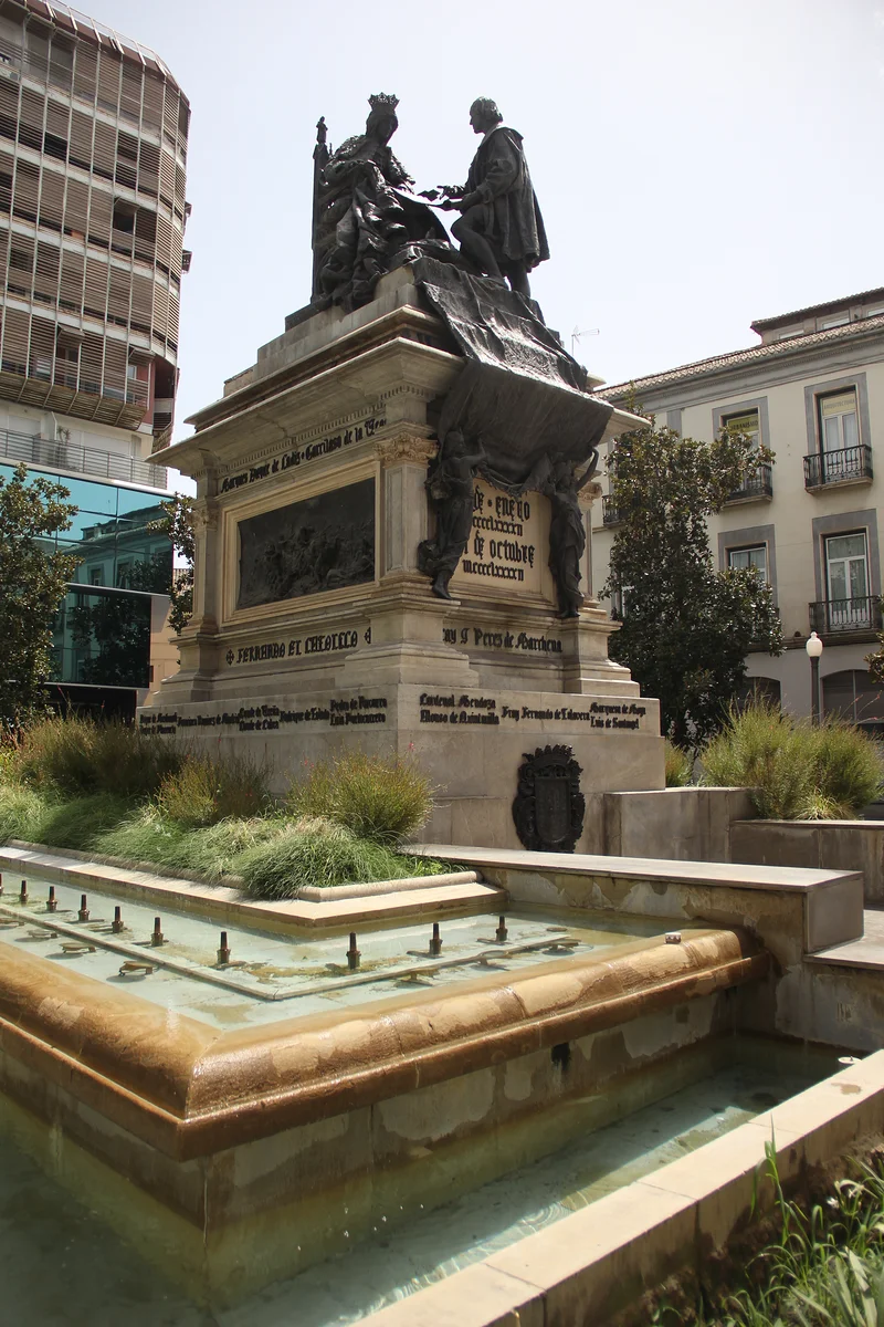 Plaza Isabel la Católica — Grenade (Espagne)