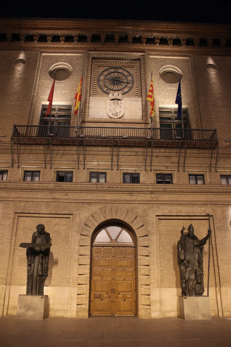 Ayutamiento de la ciudad — Saragosse (Espagne)